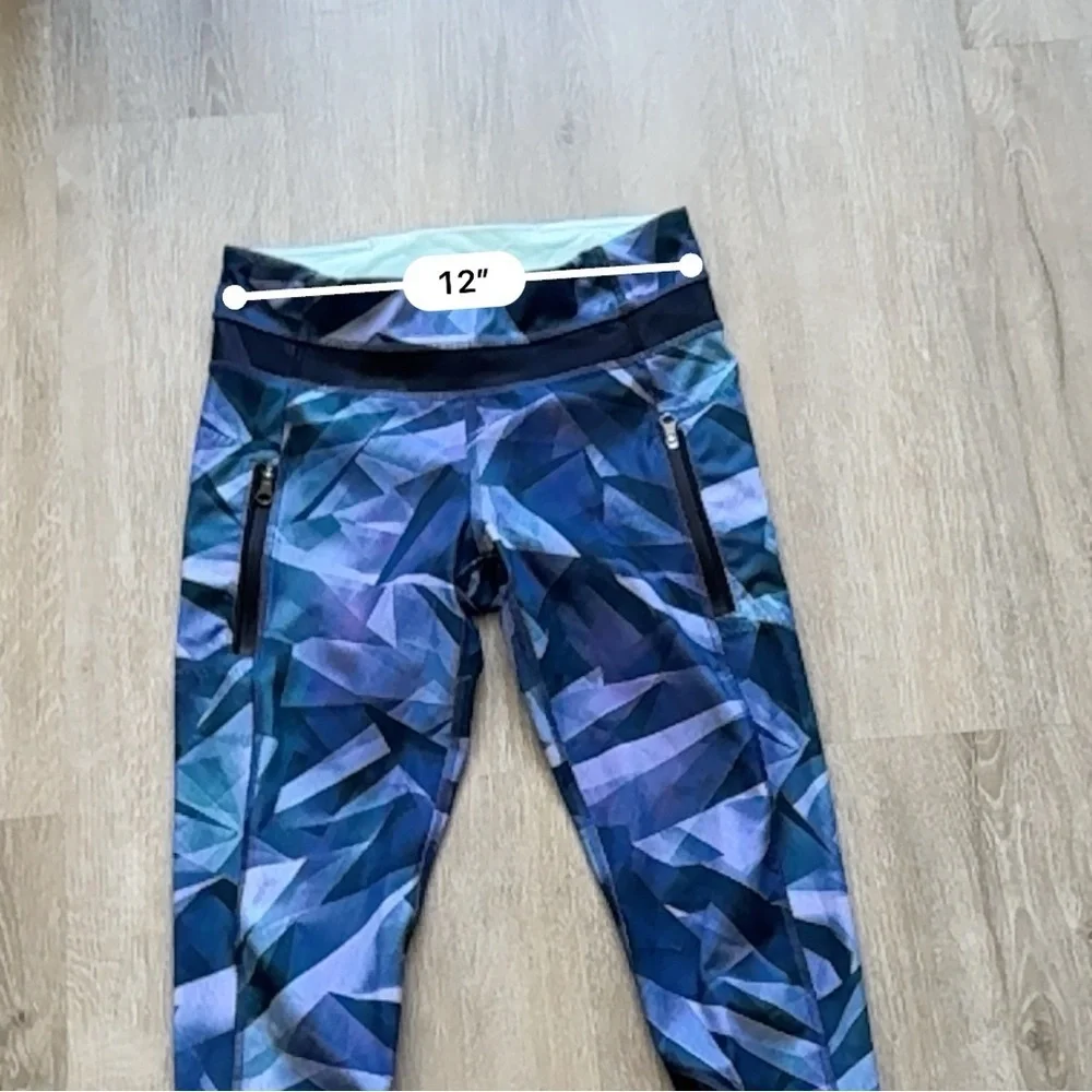 Lululemon Speed Crop In Pretty Prism Multi Black 4